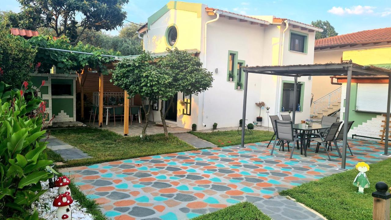 Lamprini'S Deluxe Studios Limenas  Exterior photo